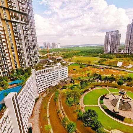 Legoland-Happy Wonder Suite,Elysia-8pax,100MBS Nusajaya  Esterno foto